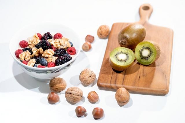 5 Superfoods That Can Help Improve Your Well-Being